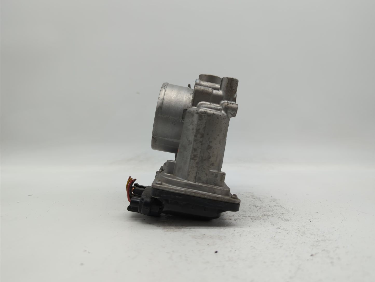 2020 Kia Forte Throttle Body P/N:35100-2E710 Fits OEM Used Auto Parts - Oemusedautoparts1.com