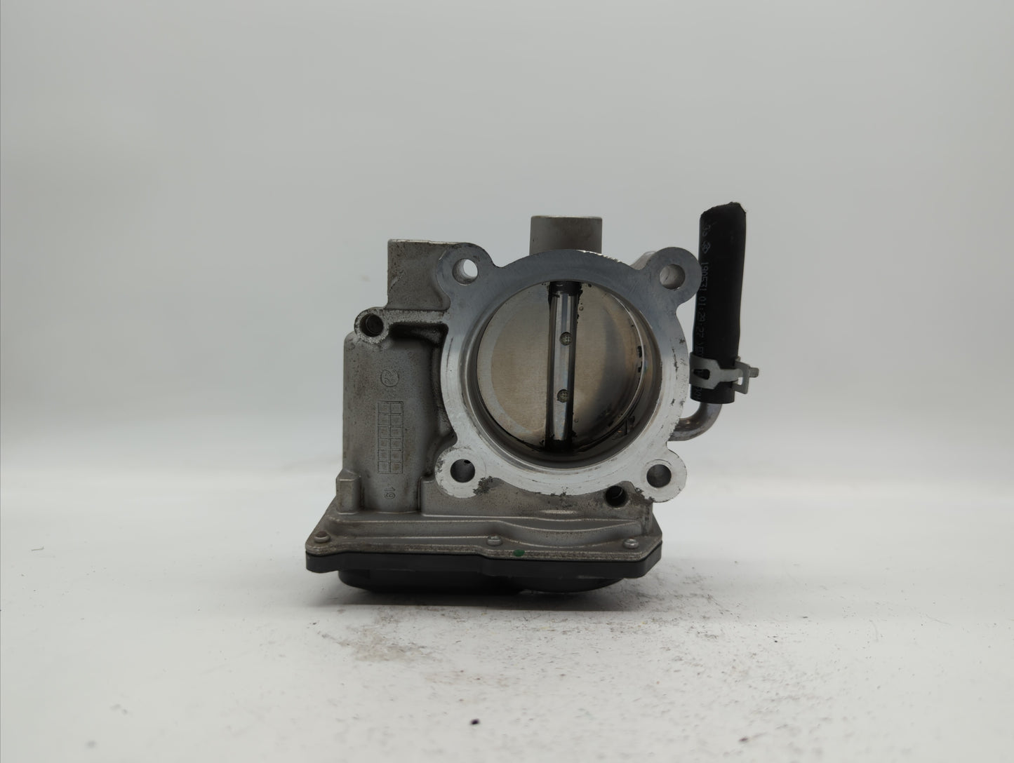 2020 Kia Forte Throttle Body P/N:35100-2E710 Fits OEM Used Auto Parts - Oemusedautoparts1.com