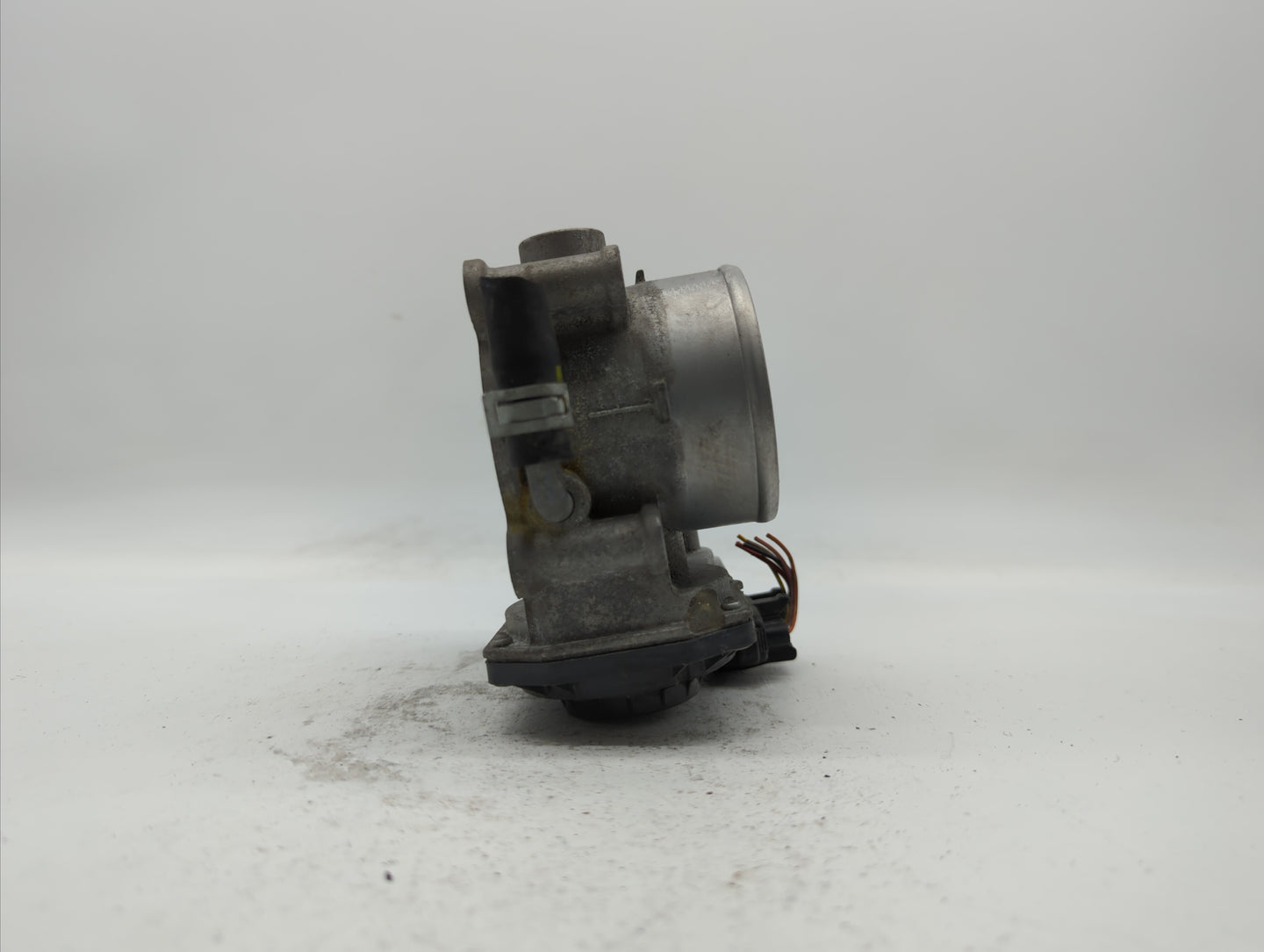 2020 Kia Forte Throttle Body P/N:35100-2E710 Fits OEM Used Auto Parts - Oemusedautoparts1.com