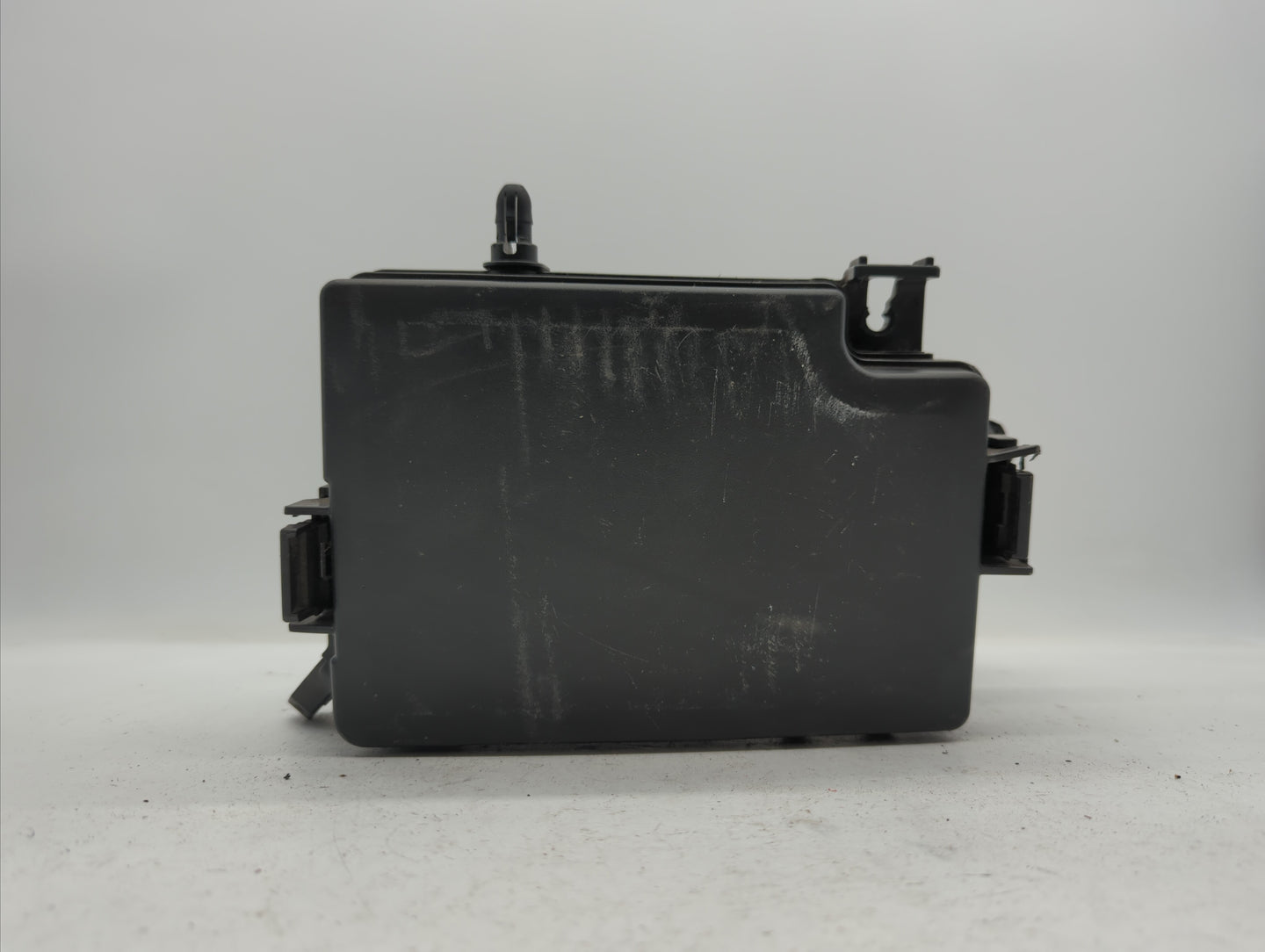 2019-2020 Kia Forte Fusebox Fuse Box Panel Relay Module P/N:91470-M7170 91956-M7020, 91431-M7050, 91431-M7051 Fits Fits 2019