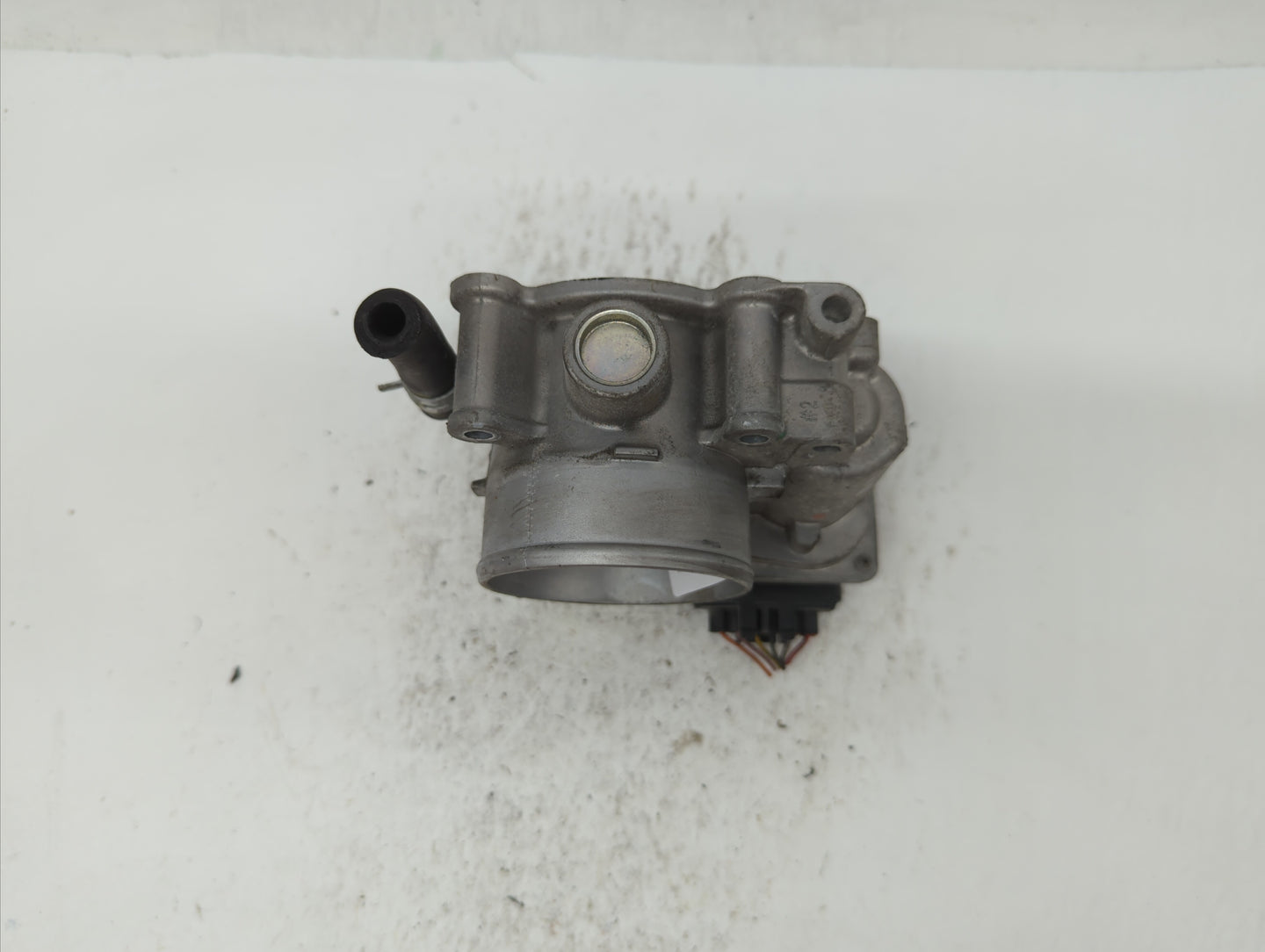 2020 Kia Forte Throttle Body P/N:35100-2E710 Fits OEM Used Auto Parts - Oemusedautoparts1.com