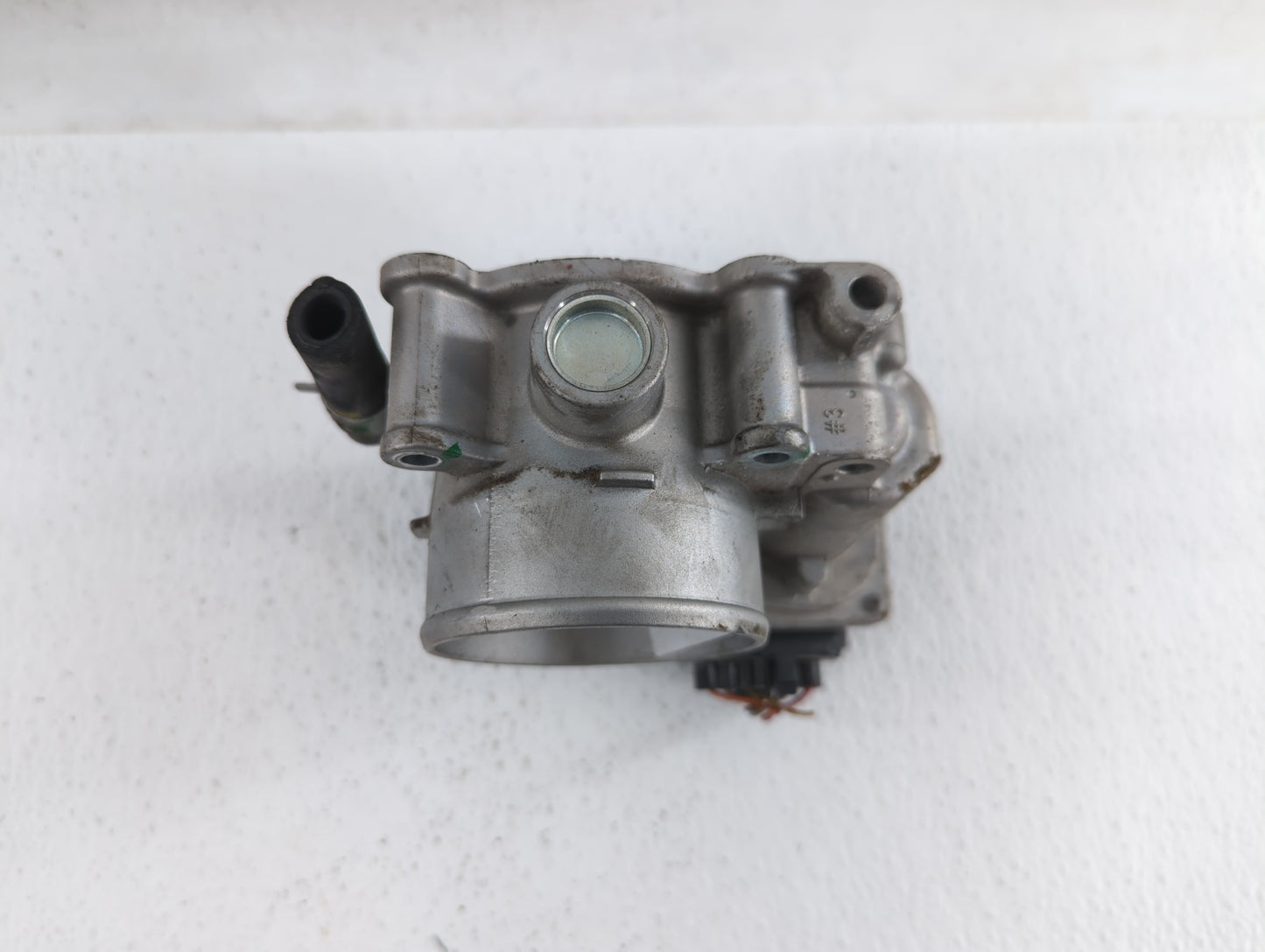 2020 Kia Forte Throttle Body P/N:35100-2E710 Fits OEM Used Auto Parts - Oemusedautoparts1.com