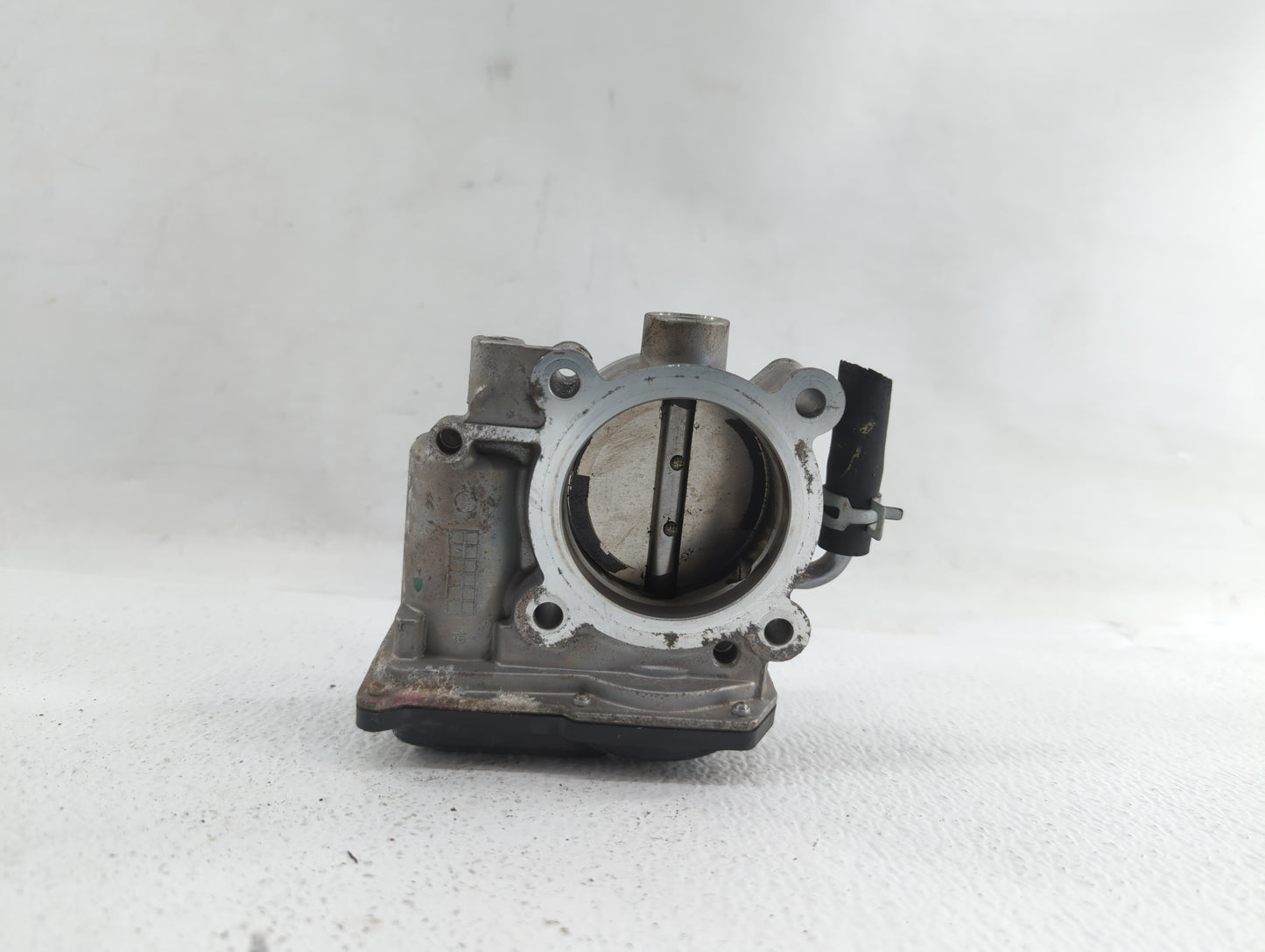 2020 Kia Forte Throttle Body P/N:35100-2E710 Fits OEM Used Auto Parts - Oemusedautoparts1.com