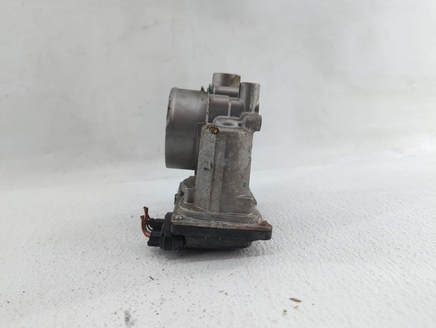 2020 Kia Forte Throttle Body P/N:35100-2E710 Fits OEM Used Auto Parts - Oemusedautoparts1.com