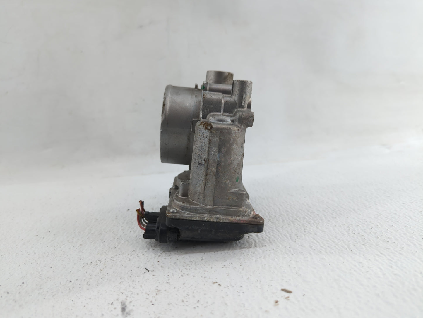 2020 Kia Forte Throttle Body P/N:35100-2E710 Fits OEM Used Auto Parts - Oemusedautoparts1.com