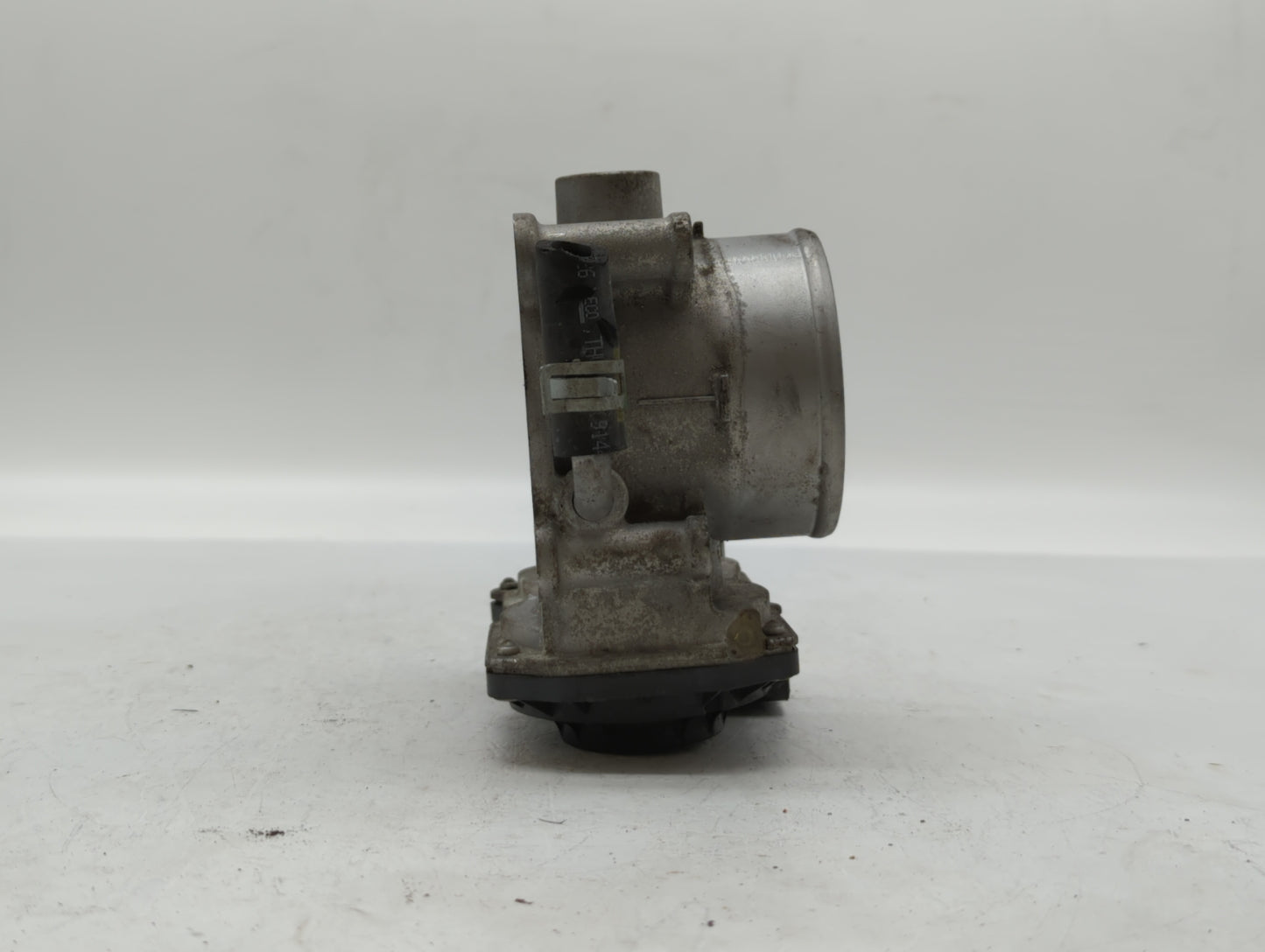 2020 Kia Forte Throttle Body P/N:35100-2E710 Fits OEM Used Auto Parts - Oemusedautoparts1.com