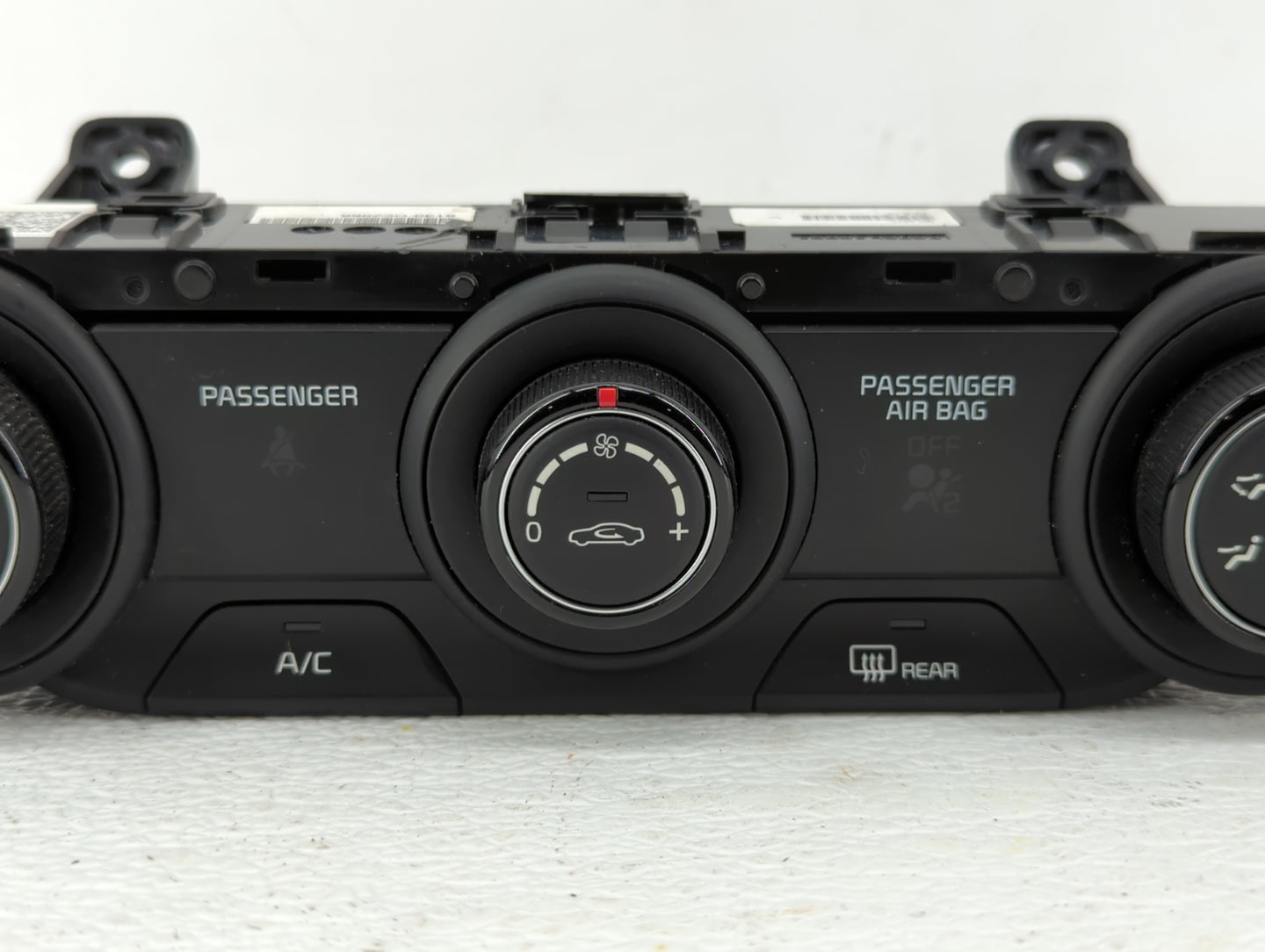 2019-2021 Kia Forte Climate Control Module Temperature AC/Heater Replacement P/N:97250-M6130WK 97250-M6XXX Fits OEM Used Aut