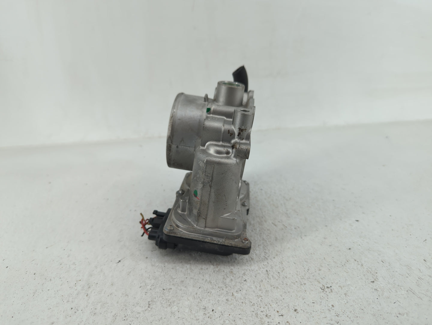 2020-2022 Kia Forte Throttle Body P/N:35100-2E710 Fits Fits 2020 2021 2022 OEM Used Auto Parts - Oemusedautoparts1.com