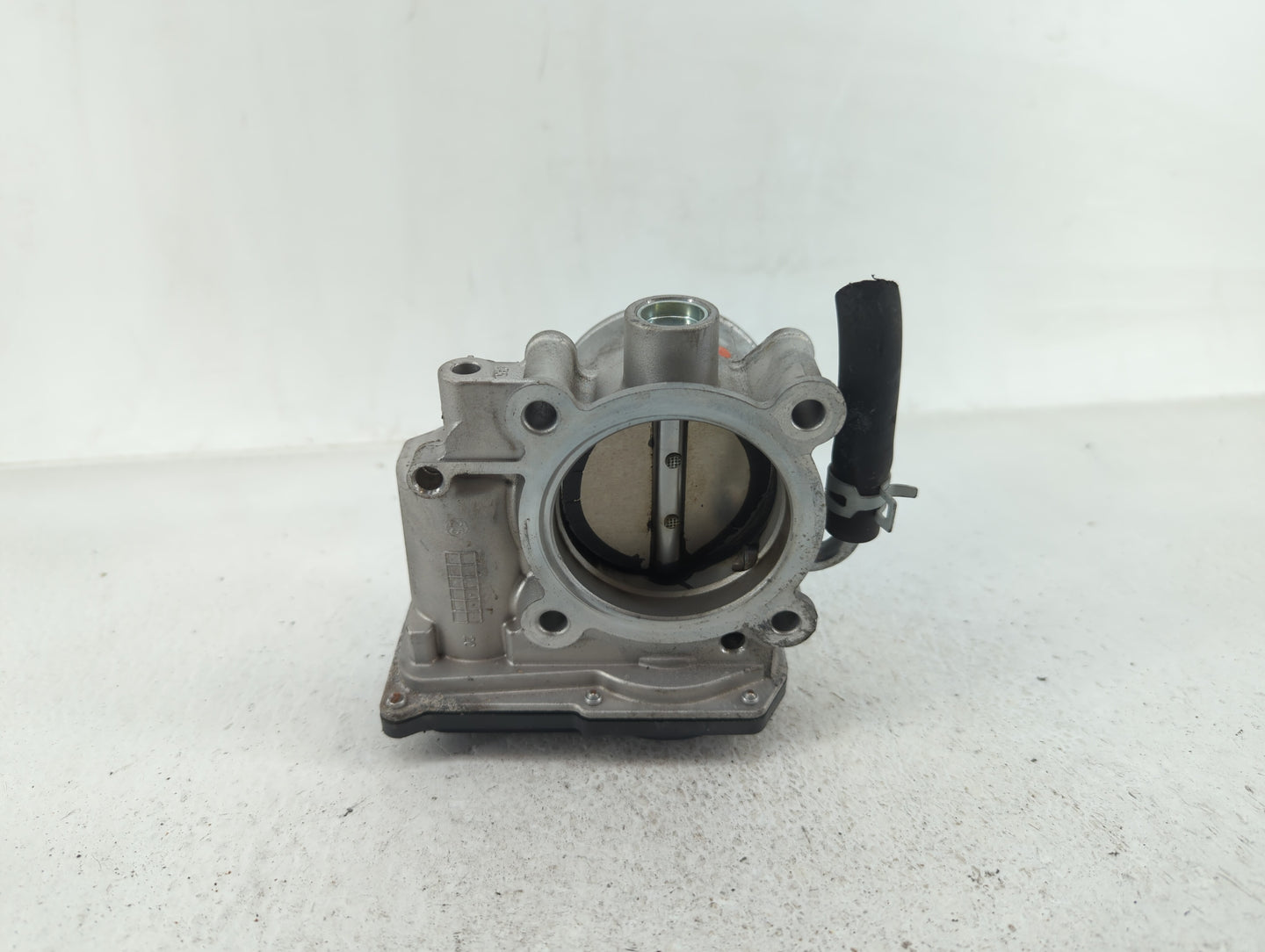 2020-2022 Kia Forte Throttle Body P/N:35100-2E710 Fits Fits 2020 2021 2022 OEM Used Auto Parts - Oemusedautoparts1.com