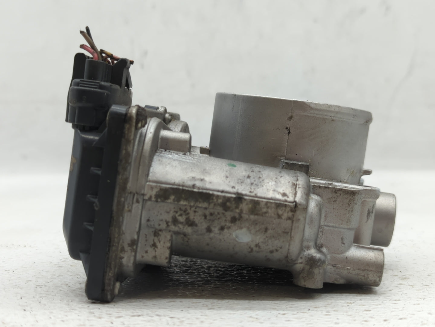 2020-2022 Kia Forte Throttle Body P/N:35100-2E710 Fits Fits 2020 2021 2022 OEM Used Auto Parts - Oemusedautoparts1.com