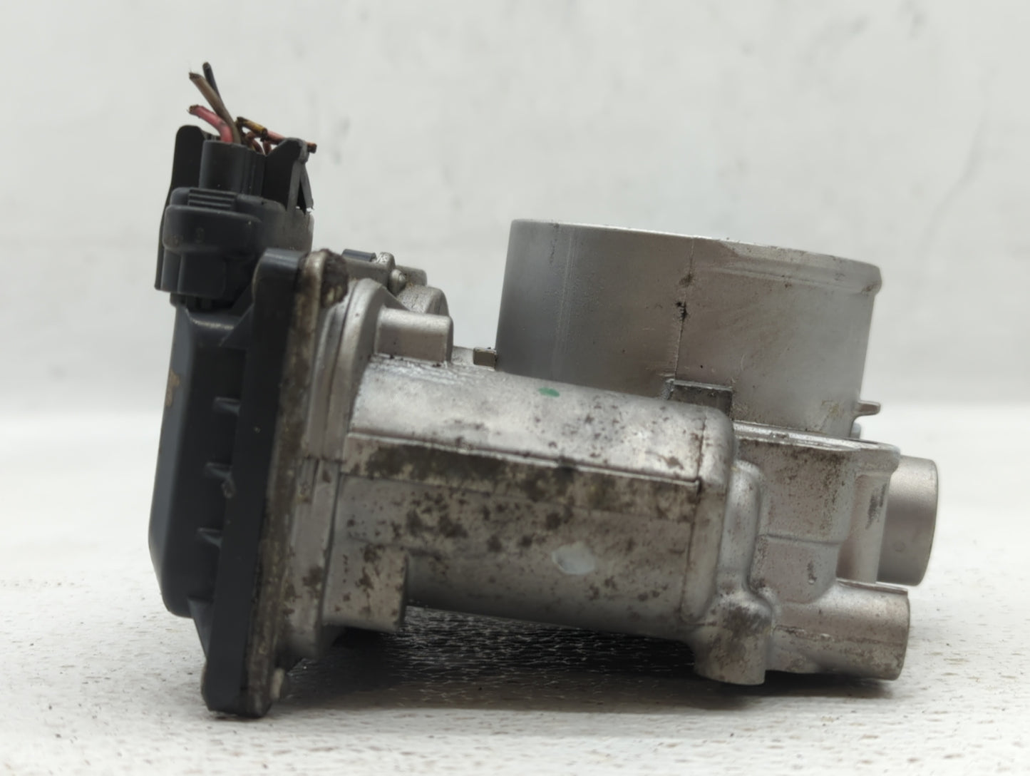 2020-2022 Kia Forte Throttle Body P/N:35100-2E710 Fits Fits 2020 2021 2022 OEM Used Auto Parts - Oemusedautoparts1.com