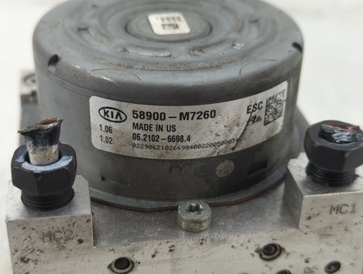 2019-2021 Kia Forte Anti-Lock Brake ABS Pump Module Actuator OEM P/N:58900-M7260 Fits Fits 2019 2020 2021 OEM Used Auto Part