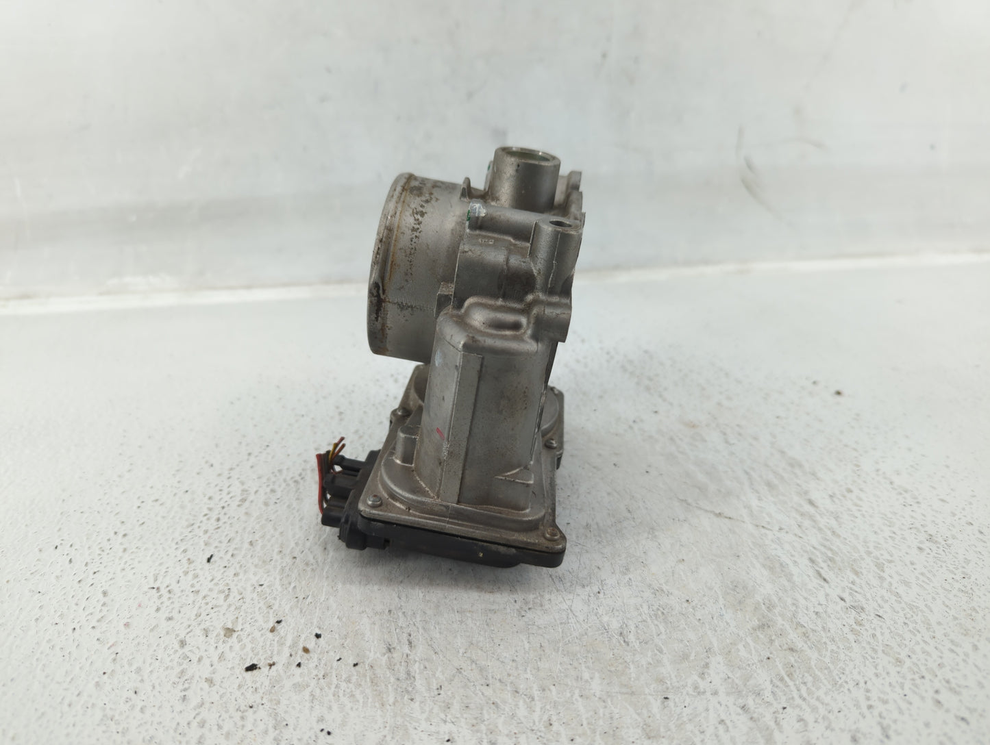 2020-2022 Kia Forte Throttle Body P/N:35100-2E710 Fits Fits 2020 2021 2022 OEM Used Auto Parts - Oemusedautoparts1.com