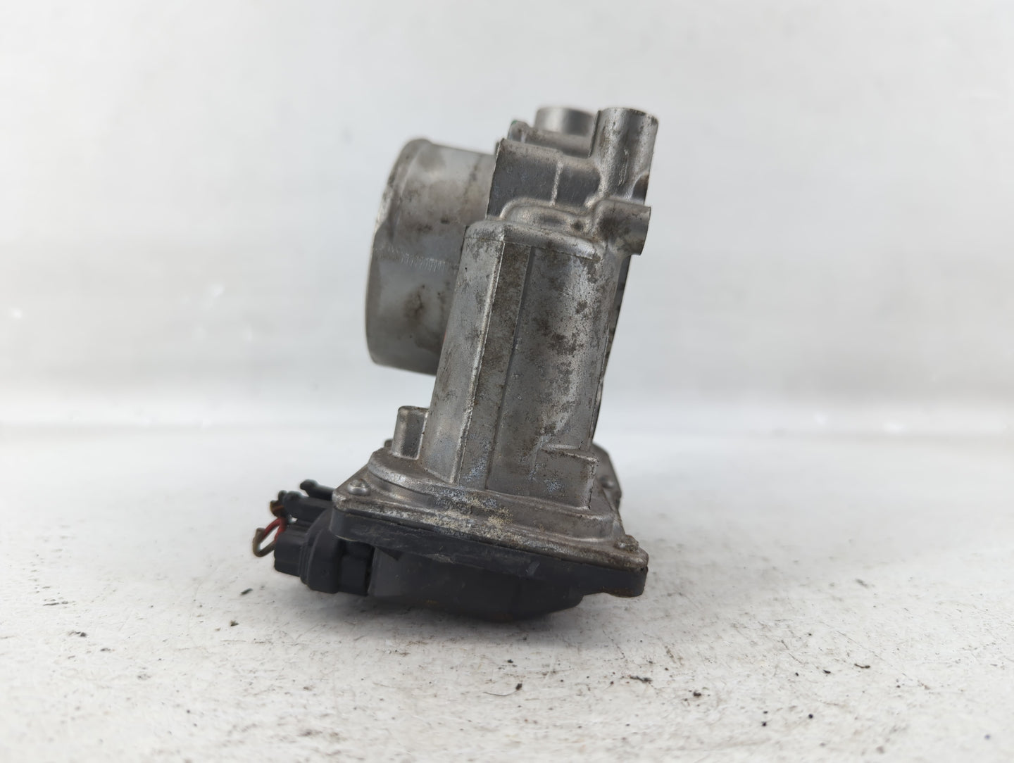 2020-2022 Kia Forte Throttle Body P/N:35100-2E710 Fits Fits 2020 2021 2022 OEM Used Auto Parts - Oemusedautoparts1.com