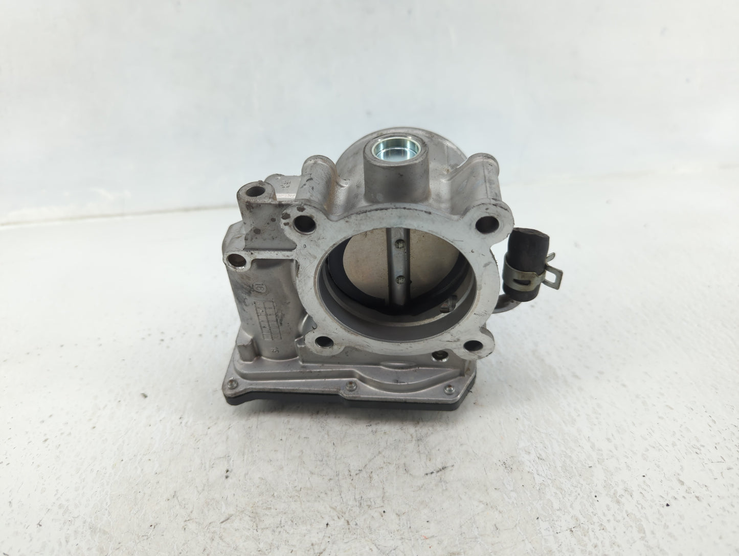 2019 Kia Forte Throttle Body P/N:35100-2E710 Fits OEM Used Auto Parts - Oemusedautoparts1.com