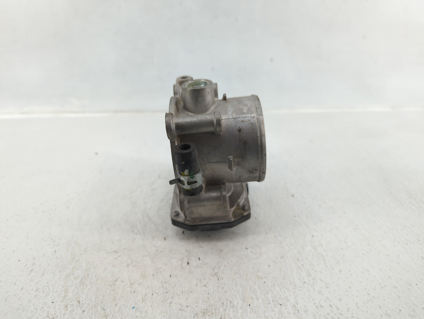 2019 Kia Forte Throttle Body P/N:E1893 6100 08C24, 35100-2E710 Fits OEM Used Auto Parts - Oemusedautoparts1.com