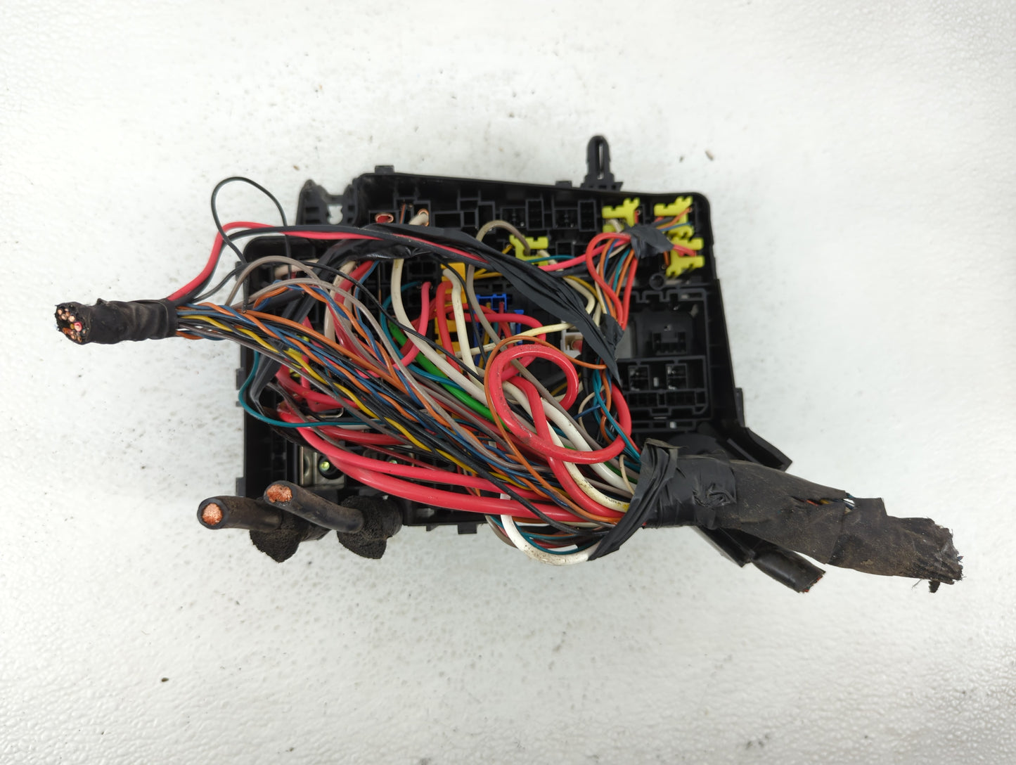 2019-2020 Kia Forte Fusebox Fuse Box Panel Relay Module P/N:91431 M7051 Fits Fits 2019 2020 OEM Used Auto Parts - Oemusedaut