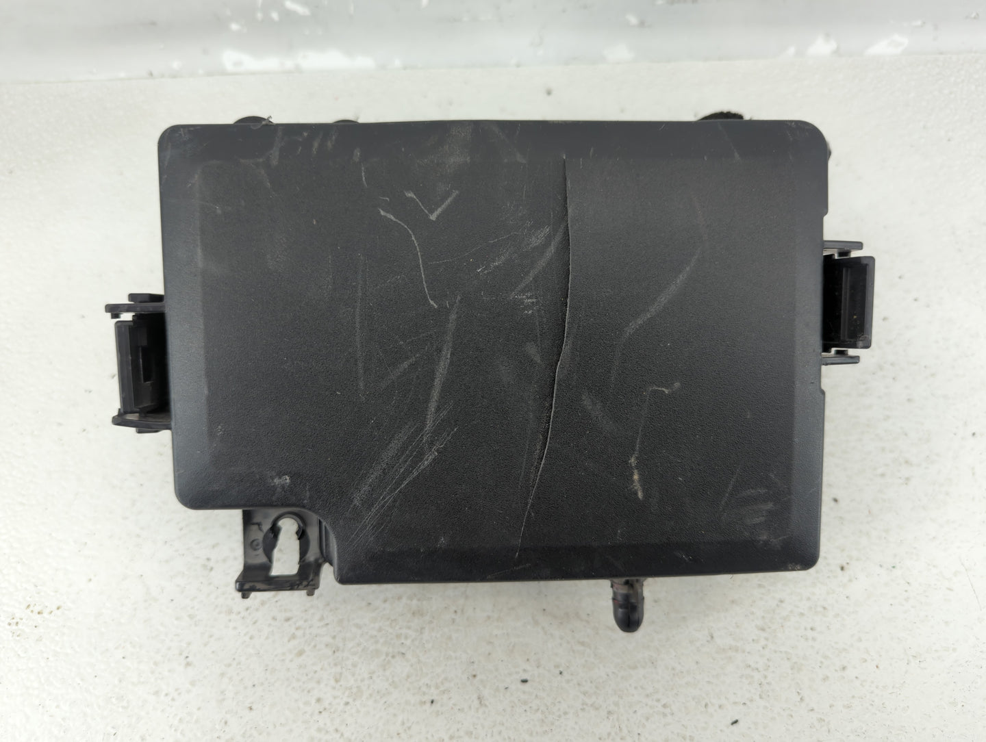 2019-2020 Kia Forte Fusebox Fuse Box Panel Relay Module P/N:91431-M7052 Fits Fits 2019 2020 OEM Used Auto Parts - Oemusedaut