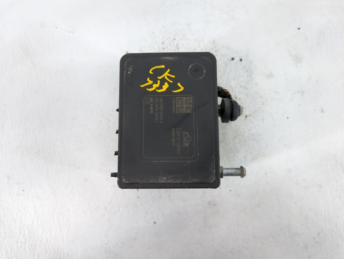 2019-2021 Kia Forte ABS Pump Control Module Replacement P/N:58900-M7260 Fits Fits 2019 2020 2021 OEM Used Auto Parts - Oemus