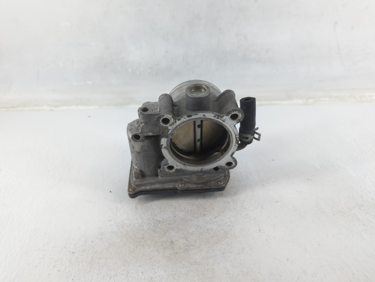 2020-2022 Kia Forte Throttle Body P/N:6100 05C11 35100-2E710 Fits Fits 2020 2021 2022 OEM Used Auto Parts - Oemusedautoparts