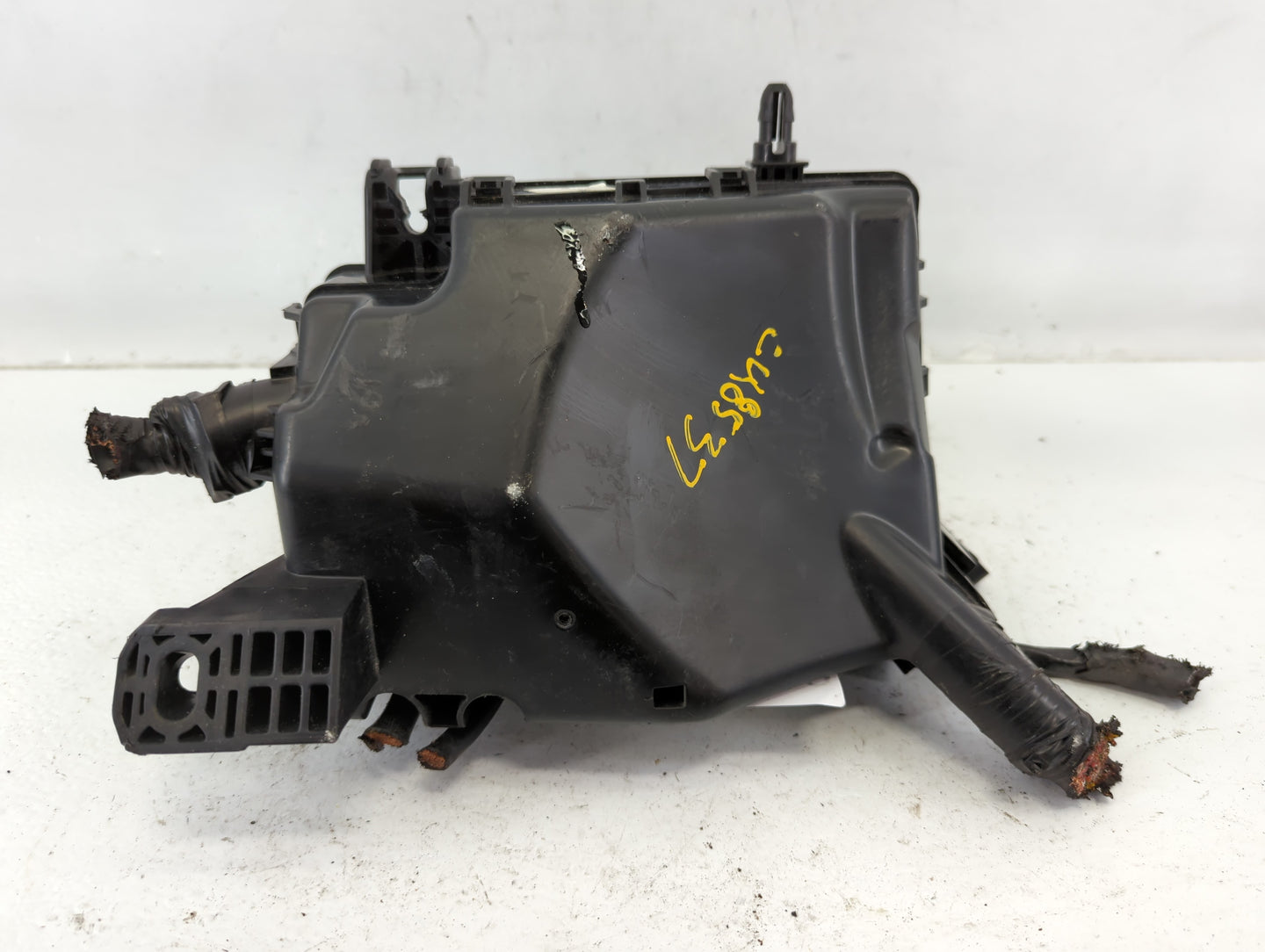 2020 Kia Forte Fusebox Fuse Box Panel Relay Module P/N:91431 M7052 Fits OEM Used Auto Parts - Oemusedautoparts1.com