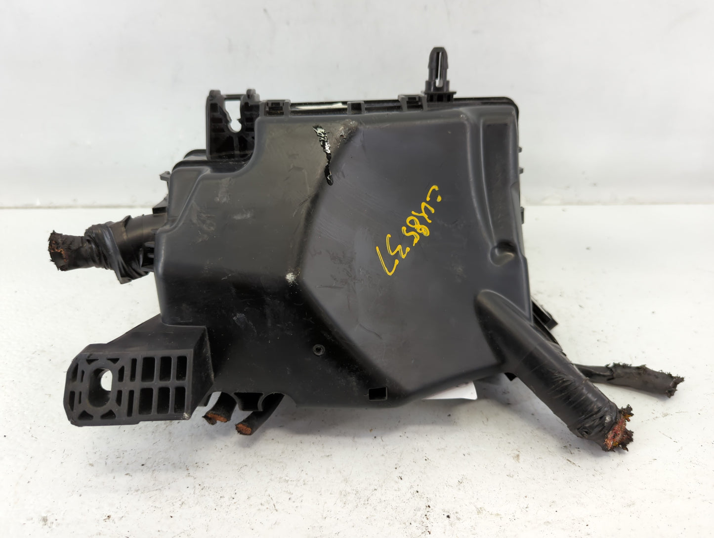 2020 Kia Forte Fusebox Fuse Box Panel Relay Module P/N:91431 M7052 Fits OEM Used Auto Parts - Oemusedautoparts1.com