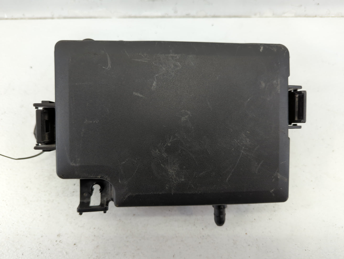 2019-2020 Kia Forte Fusebox Fuse Box Panel Relay Module P/N:91431 M7052 Fits Fits 2019 2020 OEM Used Auto Parts - Oemusedaut