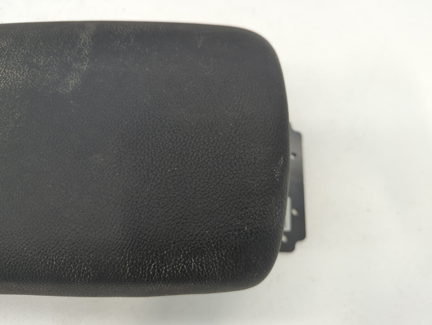 2019-2022 Kia Forte Center Console Armrest Cover Lid - Oemusedautoparts1.com