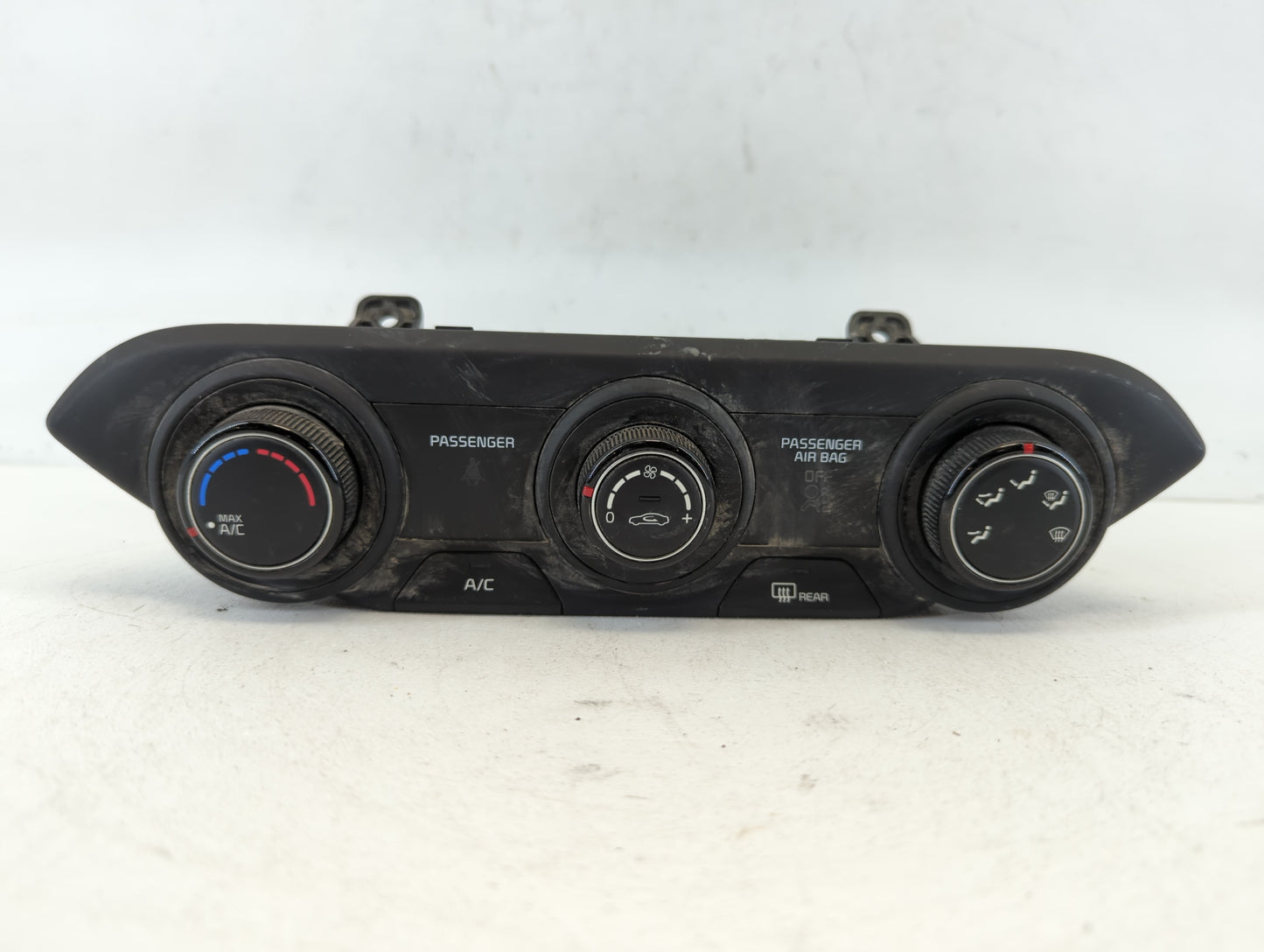2019-2021 Kia Forte Climate Control Module Temperature AC/Heater Replacement P/N:6130 OLE796 97250-M6130WK Fits OEM Used Aut