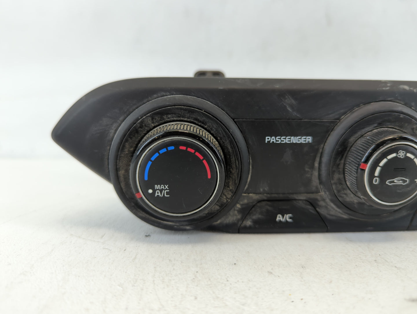 2019-2021 Kia Forte Climate Control Module Temperature AC/Heater Replacement P/N:6130 OLE796 97250-M6130WK Fits OEM Used Aut