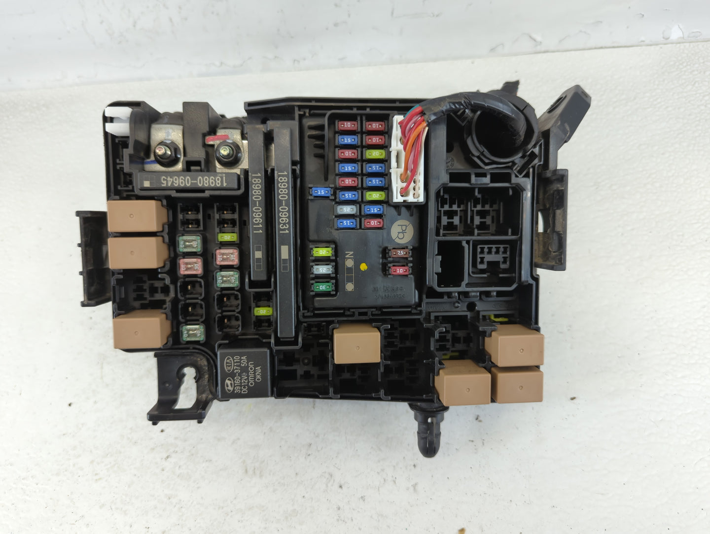 2019-2020 Kia Forte Fusebox Fuse Box Panel Relay Module P/N:91431 M7431 Fits Fits 2019 2020 OEM Used Auto Parts - Oemusedaut