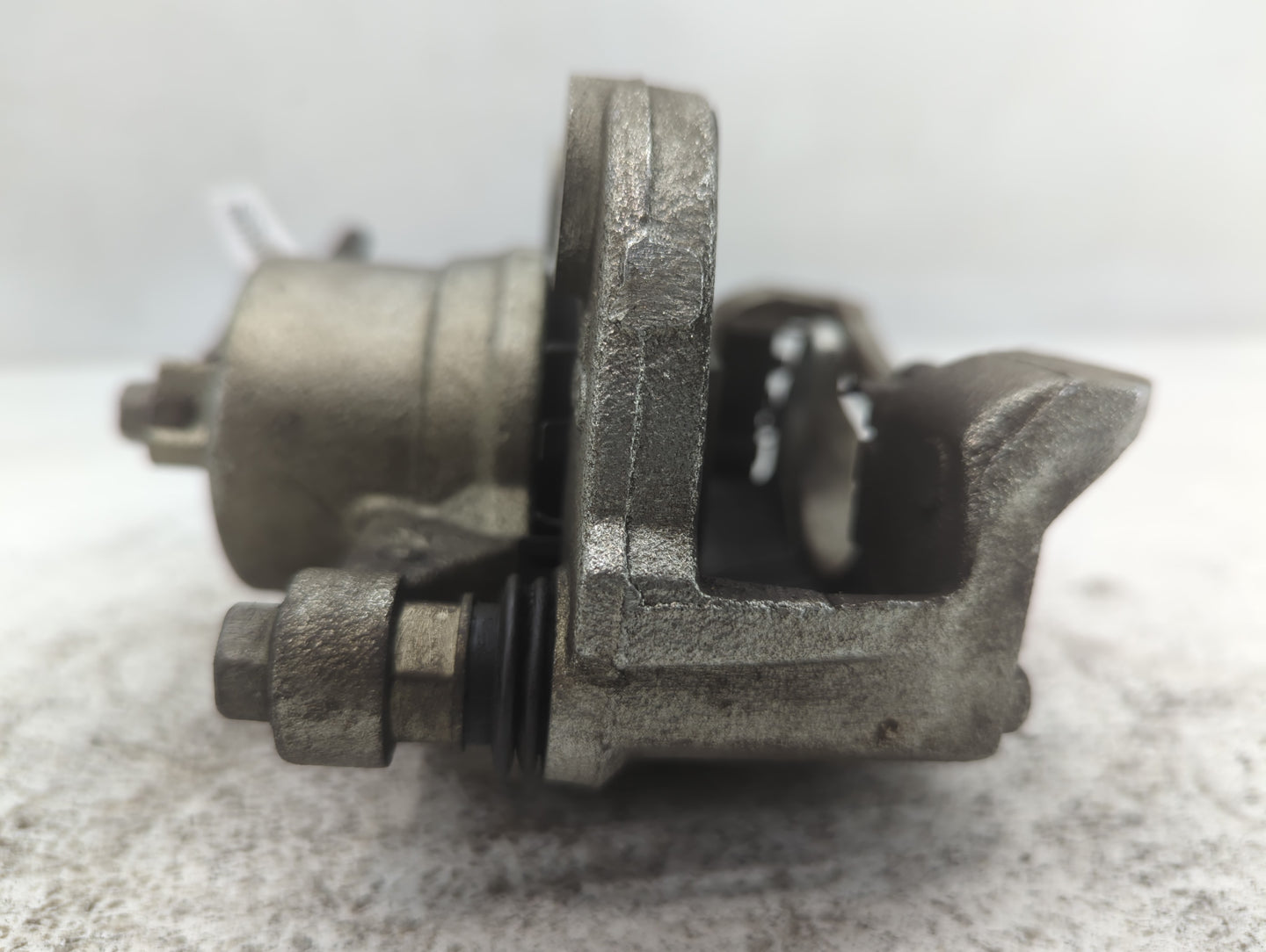 2019-2022 Kia Forte Front Passenger Right Brake Caliper - Oemusedautoparts1.com