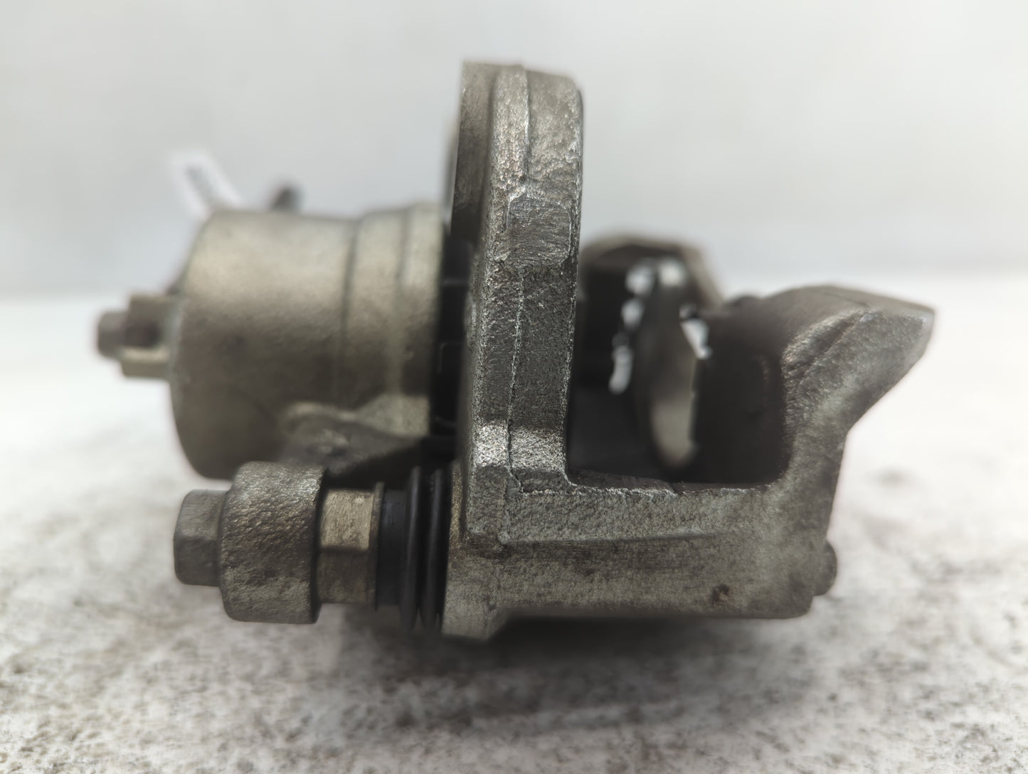 2019-2022 Kia Forte Front Passenger Right Brake Caliper 701399 - Oemusedautoparts1.com