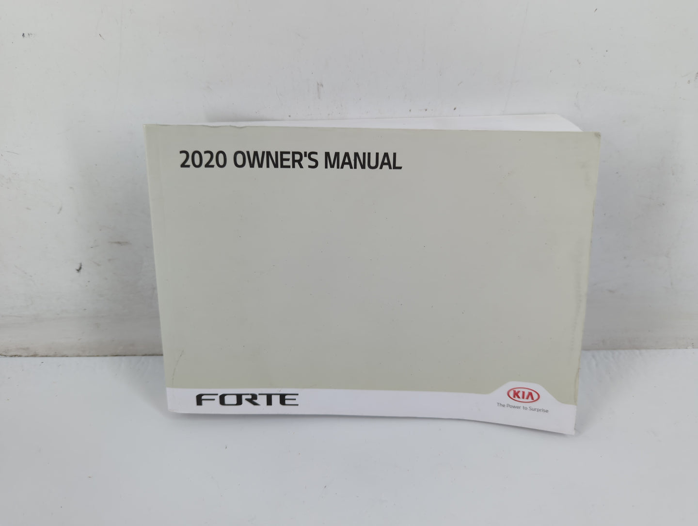 2020 Kia Forte Owners Manual Book Guide P/N:DLS4-EC9DB OEM Used Auto Parts - Oemusedautoparts1.com