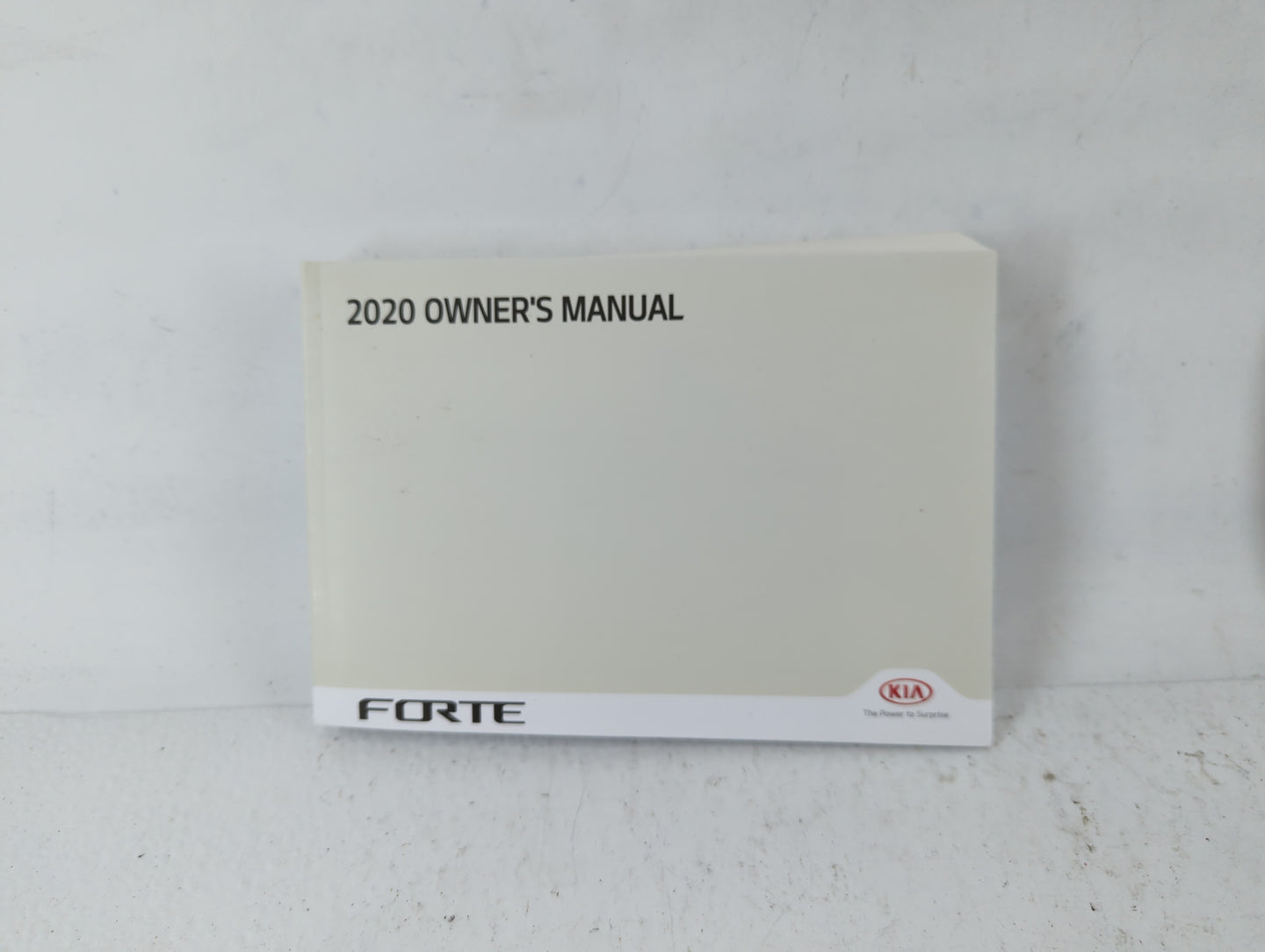 2020 Kia Forte Owners Manual Book Guide P/N:DLS4-EU01E OEM Used Auto Parts - Oemusedautoparts1.com