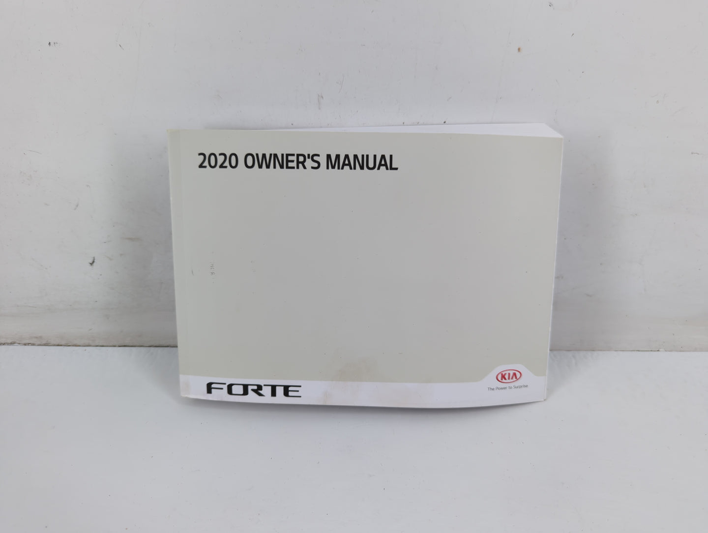 2020 Kia Forte Owners Manual Book Guide P/N:DLS4-EC9DB OEM Used Auto Parts - Oemusedautoparts1.com