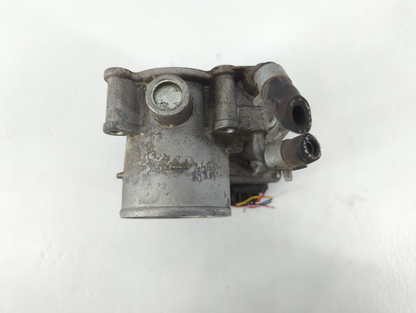 2020-2022 Kia Forte Throttle Body P/N:35100-2E400 Fits Fits 2020 2021 2022 OEM Used Auto Parts - Oemusedautoparts1.com