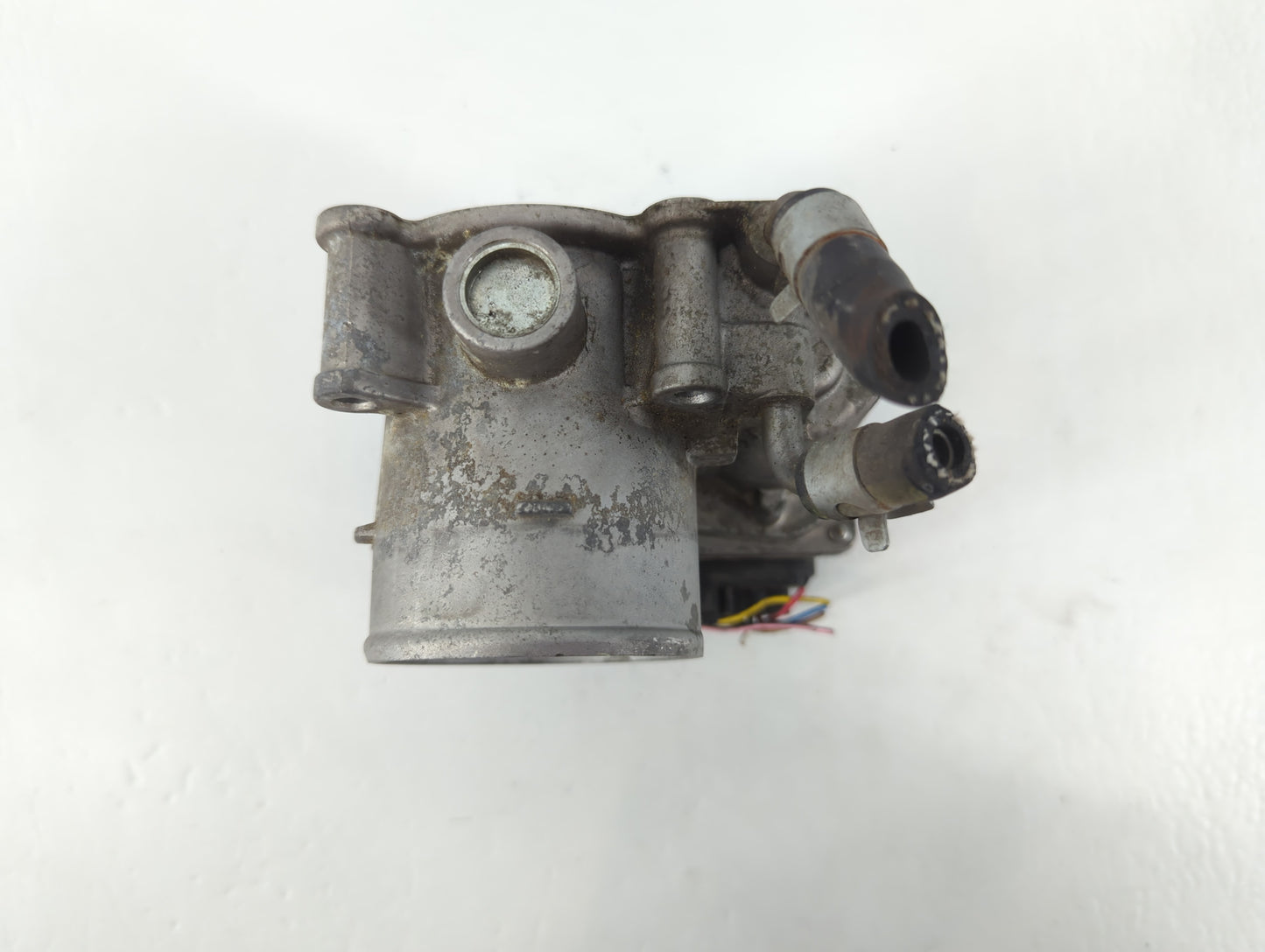 2020-2022 Kia Forte Throttle Body P/N:35100-2E400 Fits Fits 2020 2021 2022 OEM Used Auto Parts - Oemusedautoparts1.com