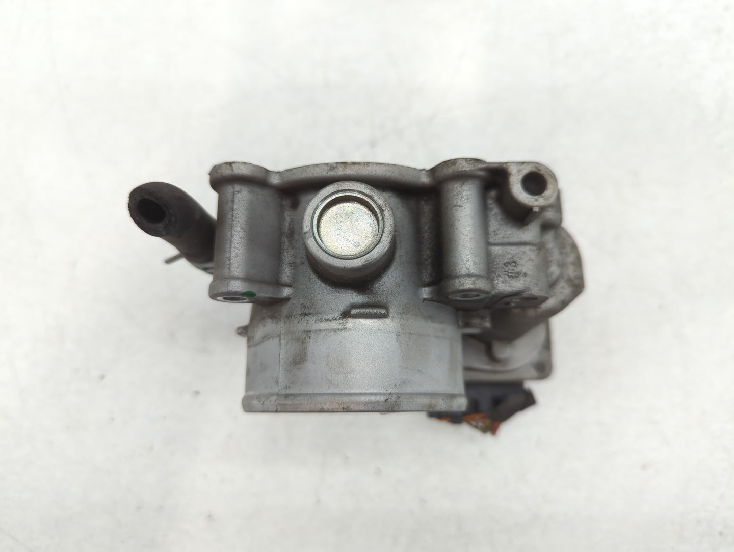 2020-2022 Kia Forte Throttle Body P/N:35100-25710 Fits Fits 2020 2021 2022 OEM Used Auto Parts - Oemusedautoparts1.com