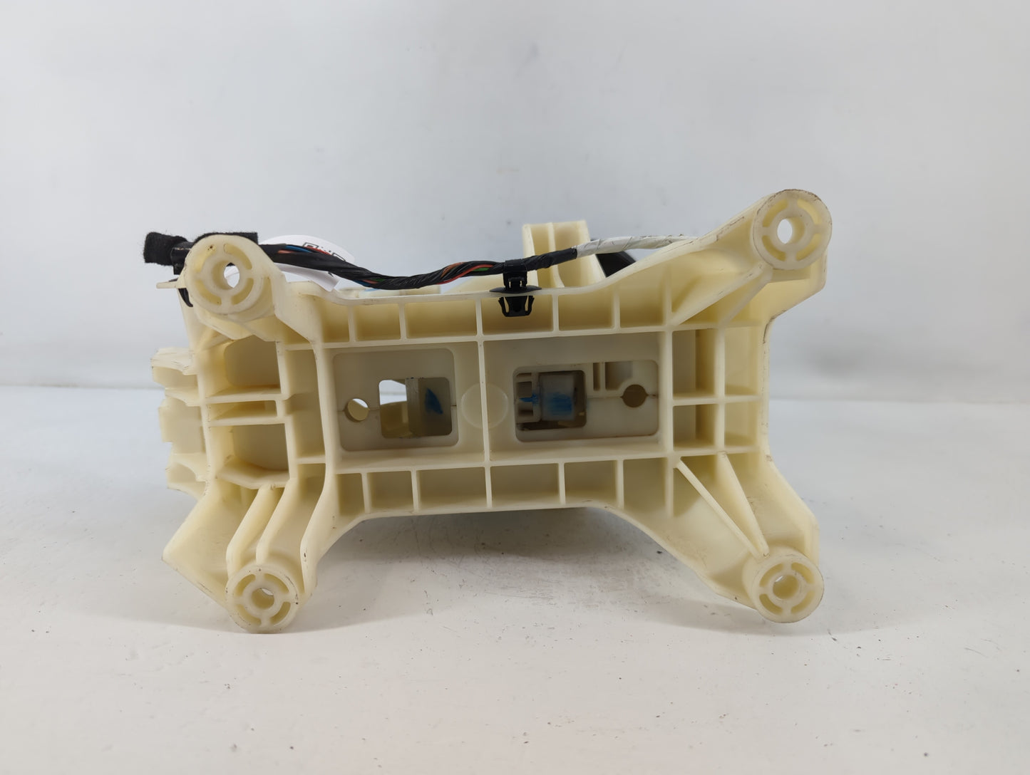 2020 Kia Forte Floor Console Assembly Shifter - Oemusedautoparts1.com