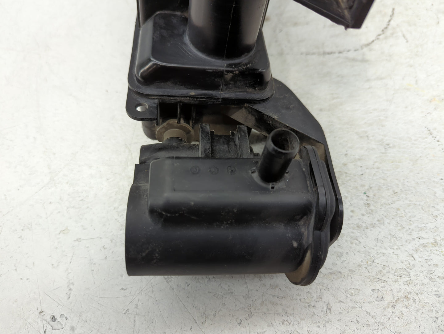 2020 Kia Forte Fuel Vapor Charcoal Canister - Oemusedautoparts1.com