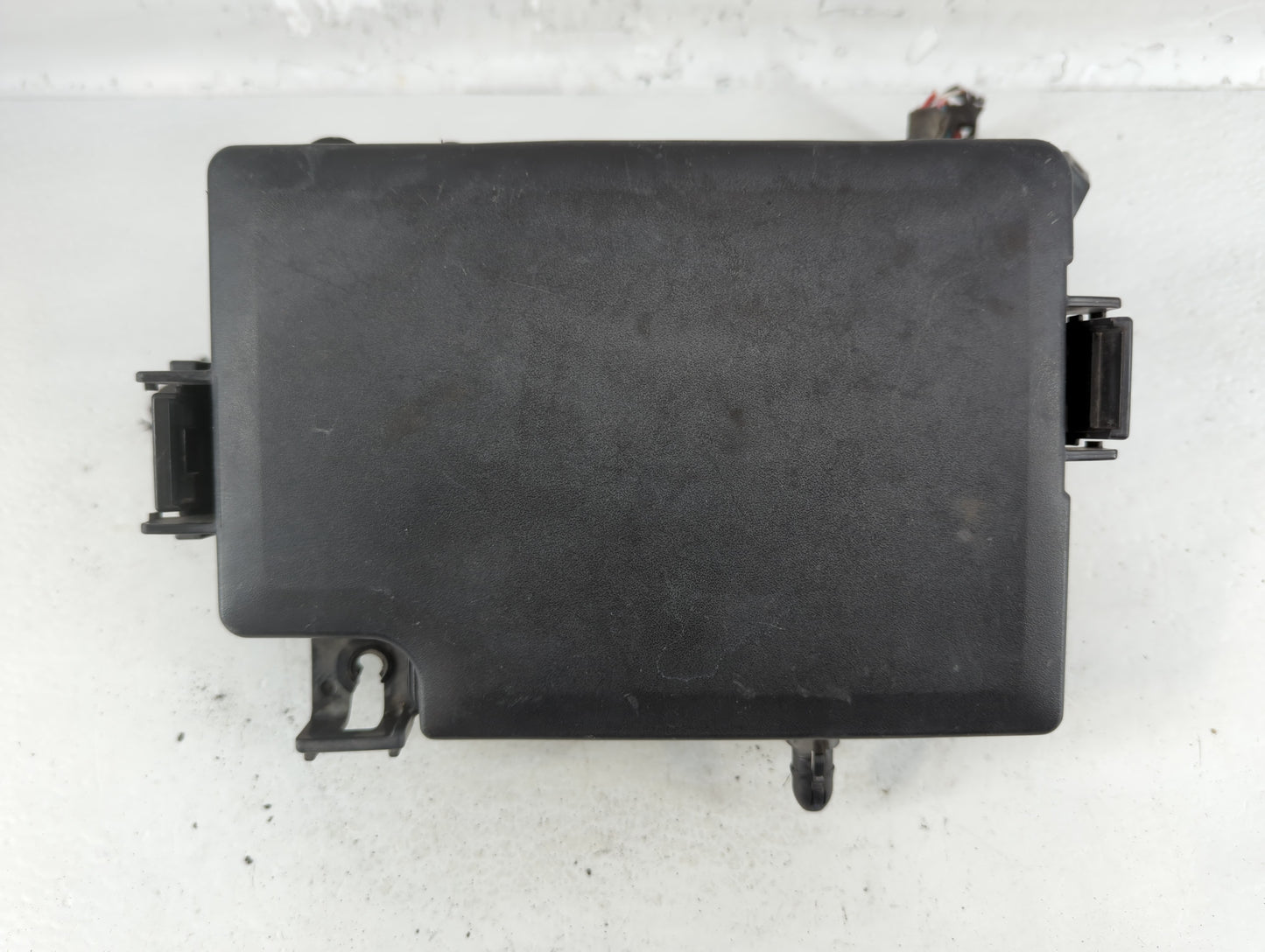 2019-2020 Kia Forte Fusebox Fuse Box Panel Relay Module P/N:91431 M7052 Fits Fits 2019 2020 OEM Used Auto Parts - Oemusedaut