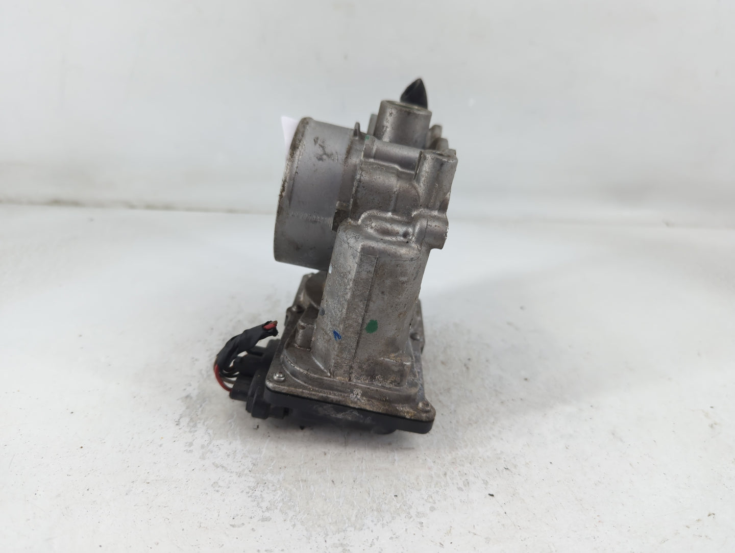 2020-2022 Kia Forte Throttle Body P/N:35100-2E710 Fits Fits 2020 2021 2022 OEM Used Auto Parts - Oemusedautoparts1.com