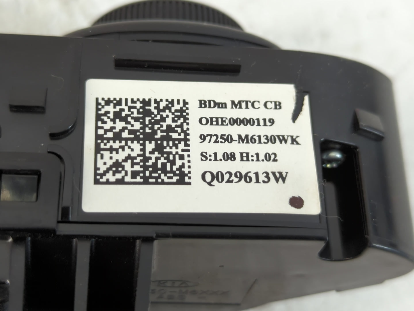 2019-2021 Kia Forte Climate Control Module Temperature AC/Heater Replacement P/N:97250-M1630WK Fits Fits 2019 2020 2021 OEM 