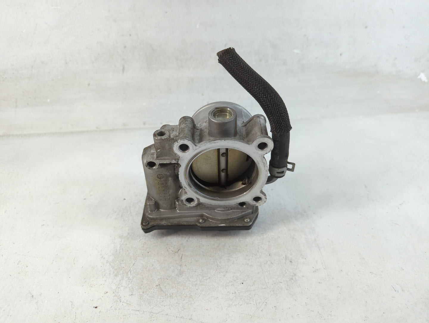 2020-2022 Kia Forte Throttle Body P/N:35100-2E710 Fits Fits 2020 2021 2022 OEM Used Auto Parts - Oemusedautoparts1.com
