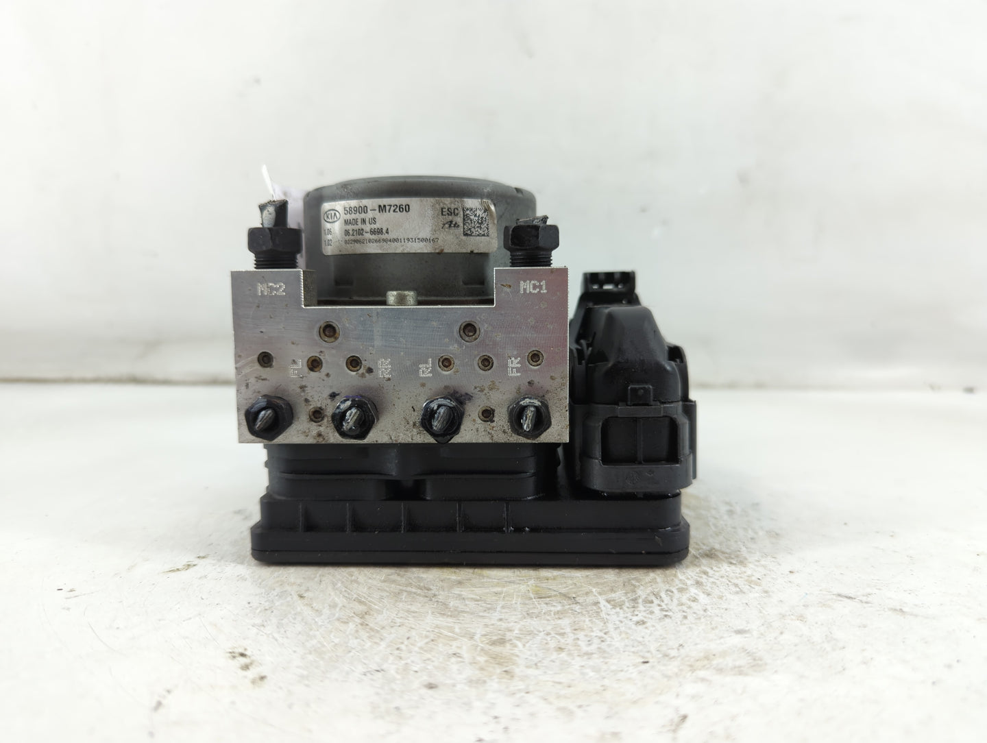 2019-2021 Kia Forte ABS Pump Control Module Replacement P/N:58900-M7260 Fits Fits 2019 2020 2021 OEM Used Auto Parts - Oemus