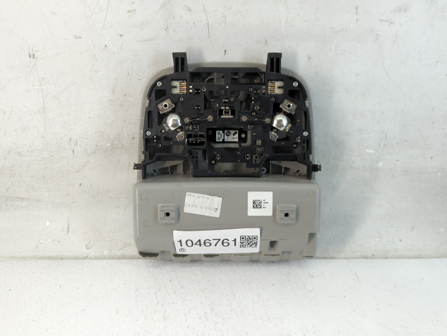 2020 Kia Optima Overhead Roof Console - Oemusedautoparts1.com