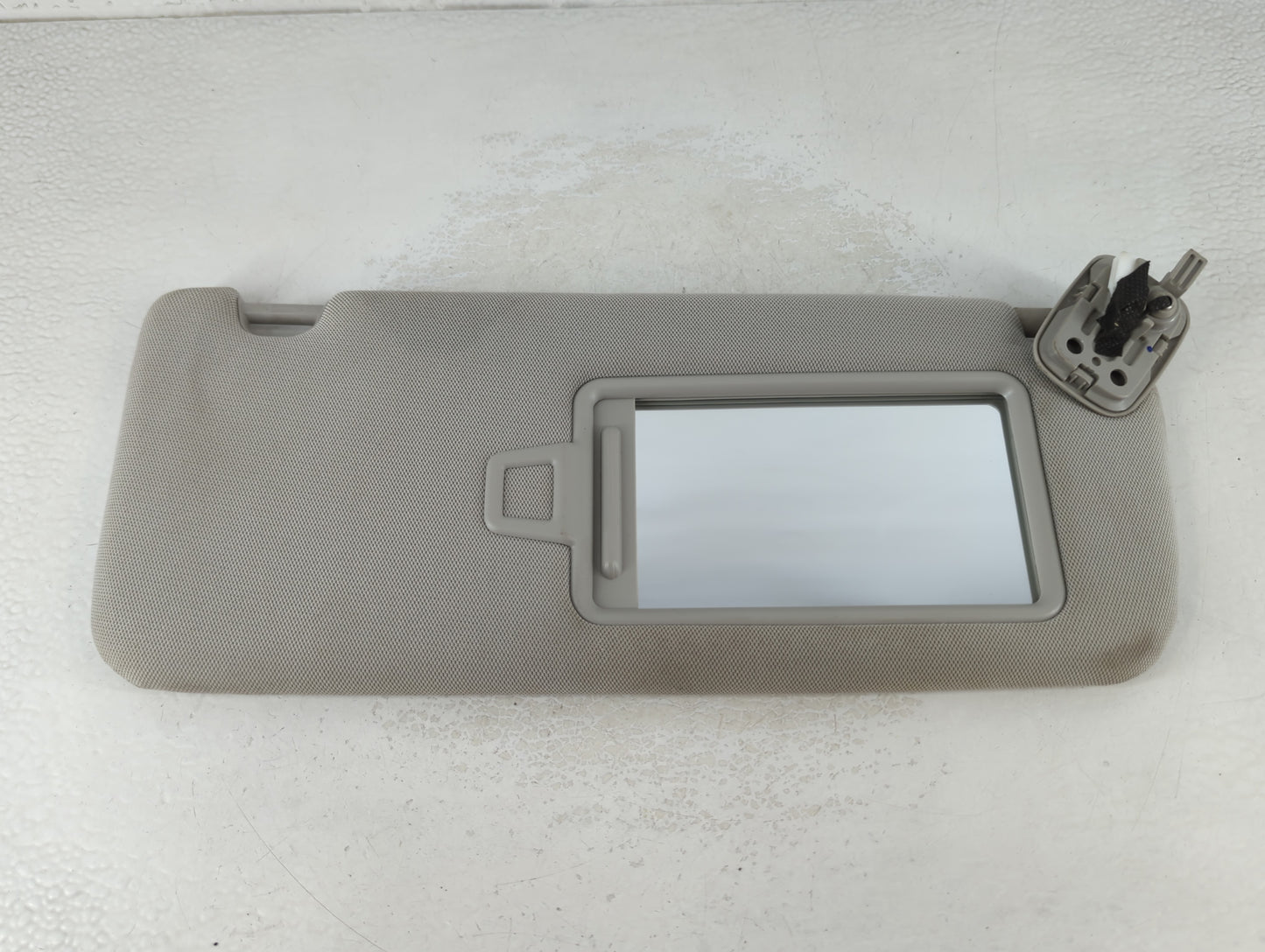 2016-2020 Kia Optima Sun Visor Shade Replacement Passenger Right Mirror Fits Fits 2016 2017 2018 2019 2020 OEM Used Auto Par