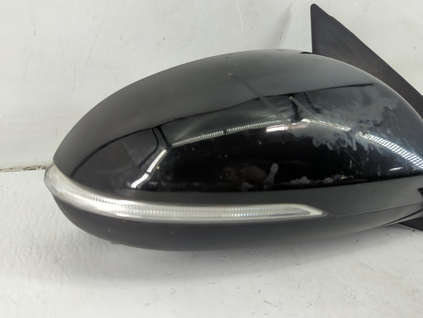 2016-2020 Kia Optima Driver Side View Mirror - Left Door Mirror OEM Used - Oemusedautoparts1.com