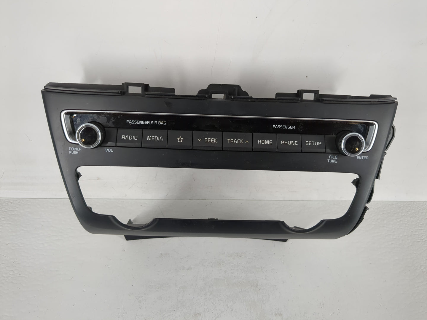 2019-2020 Kia Optima Radio Control Panel - Oemusedautoparts1.com